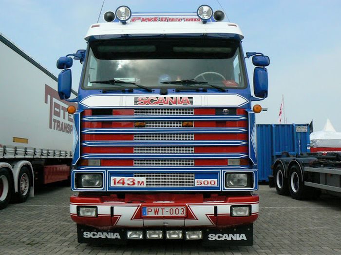 scania truck 143m. aufgenommen auf dem truckstar festival in assen 2008